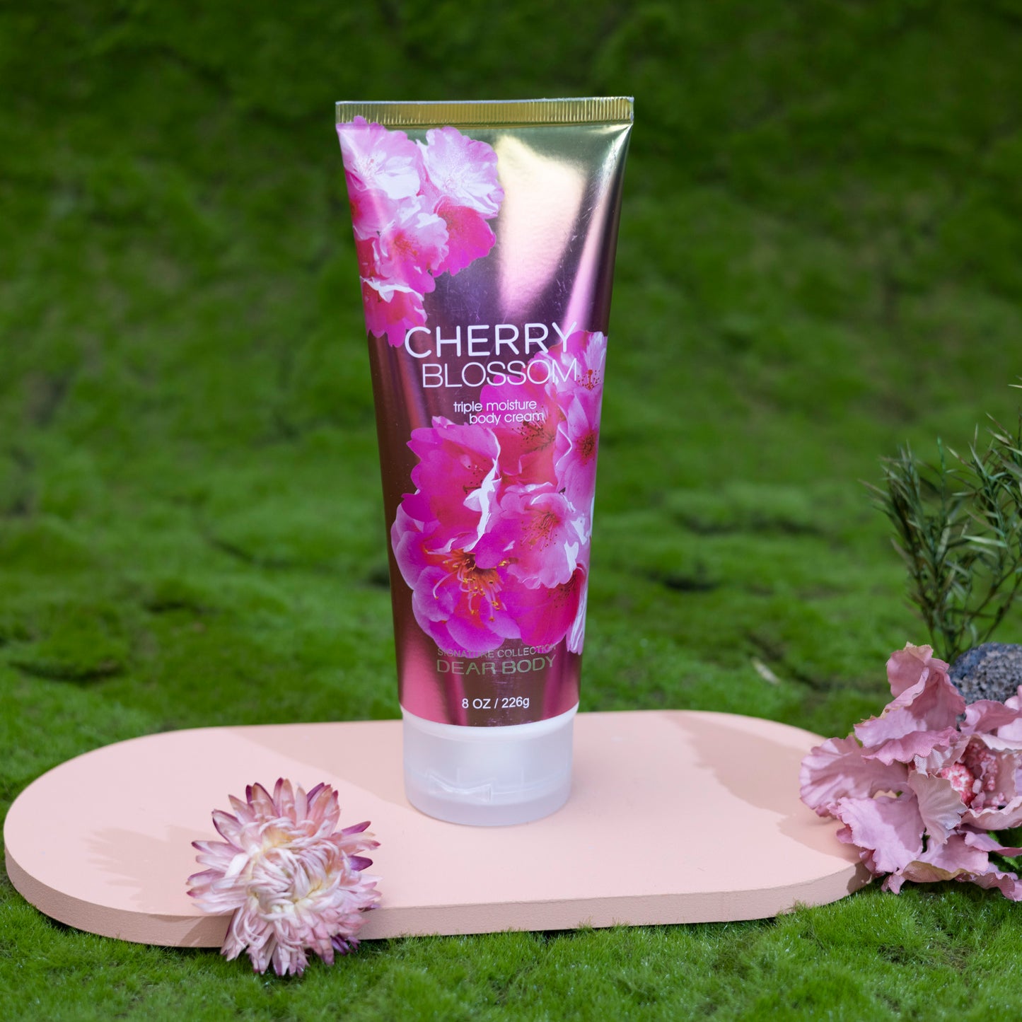 DEAR BODY CHERRY BLOSSOM TRIPLE MOISTURE BODY CREAM 226G