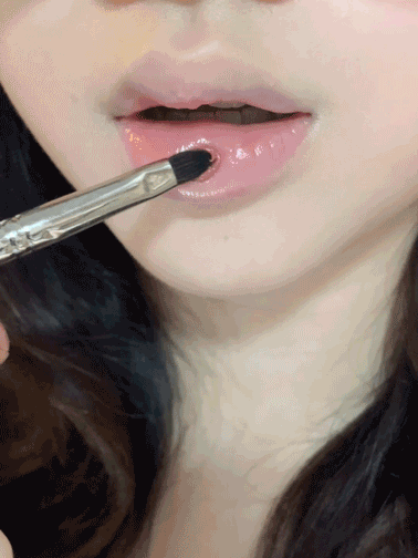 SHEGLAM Crystal Glaze Moisturizing Lip Care-Candy Lane / Clear