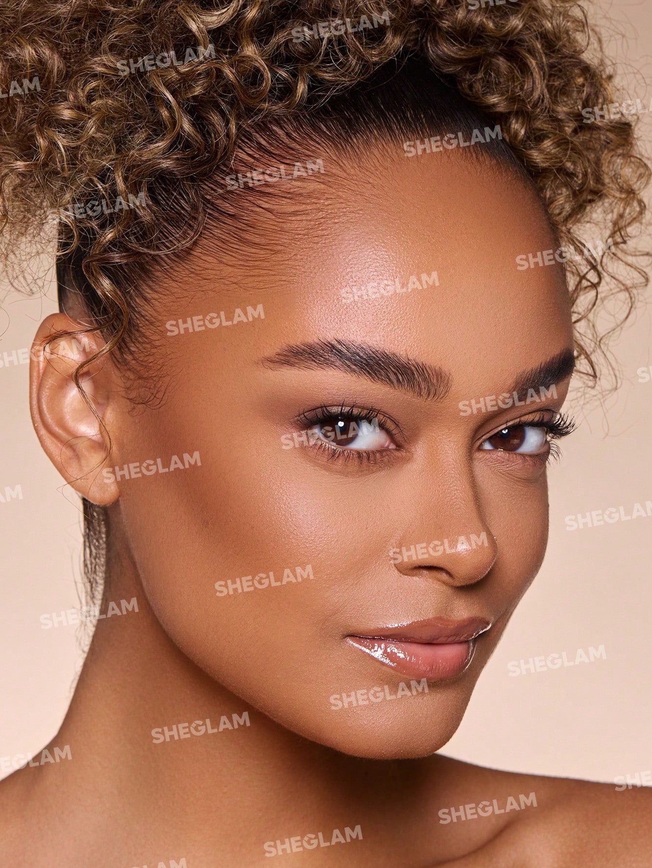 SHEGLAM SET ME UP BROW GEL - TRANSPARENT