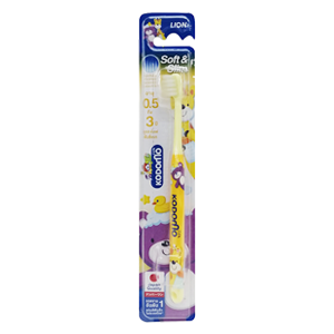 KODOMO KIDS TOOTHBRUSH SOFT & SLIM (0.5 TO 3 YEARS)